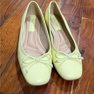 Franco Sarto Women's Lemon Loafers